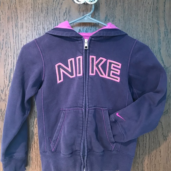 girls nike zip up